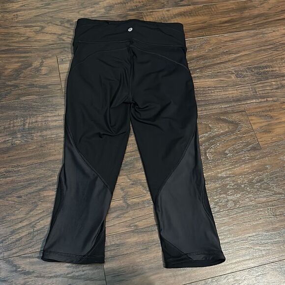 Lululemon Always Airy High-Rise Run Crop - Size 6 - Picture 11 of 16